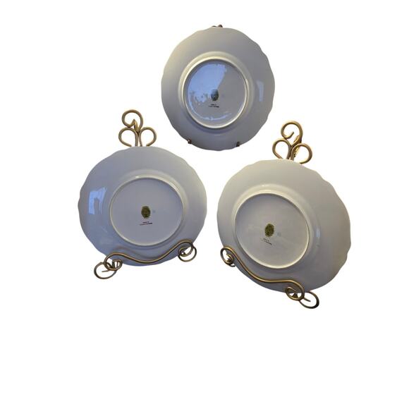 Set of 3
Vintage Fragonard‎ Courting Plate Bavaria Germany M M Crown 11" - Picture 5 of 8